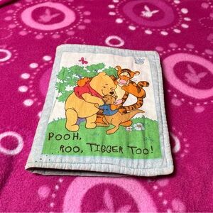 Vintage 90’s Winnie The Pooh, Pooh, Roo Tigger Too Soft Plush Baby Book